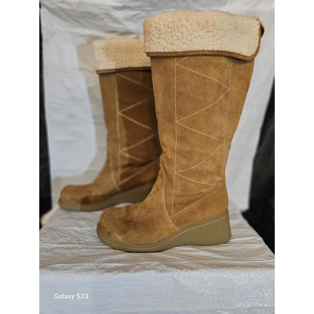 Bongo Suede Boots Size 9